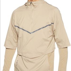 Nike Therma Sphere Tech Pack Running Shirt Mens